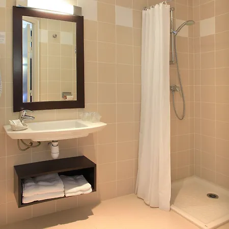 Otel Grand De La Basilique Lourdes