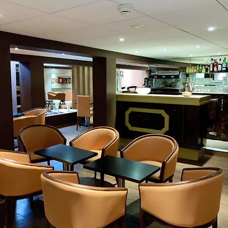 Otel Grand De La Basilique Lourdes