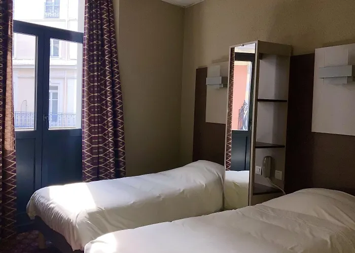 Grand De La Basilique 酒店 卢德