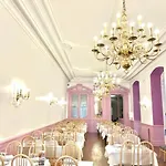 מלון Grand De La Basilique