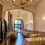 Grand De La Basilique 3* לורדה